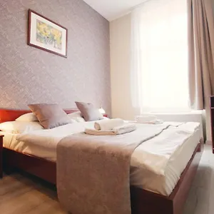 Aqua Hotel Eger